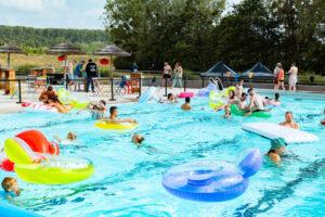La piscine de l'Electro Pool Party avec nos festivaliers !